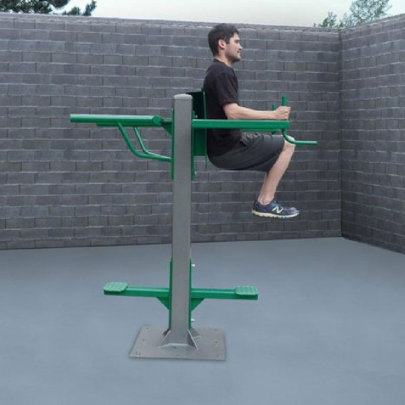 SuperMAX Individual Station ( Vertical Knee Raise and Triceps Dip)
