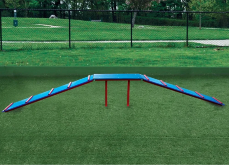 Small Outdoor Dog Agility Ramp – DE-3074 Doggie Playsystems